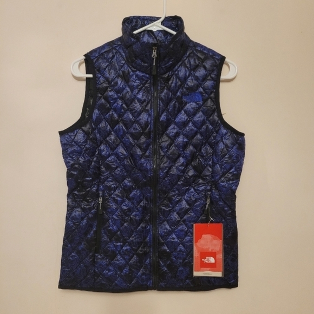 NWT The North Face Thermoball vest,black night/purple floral print,S